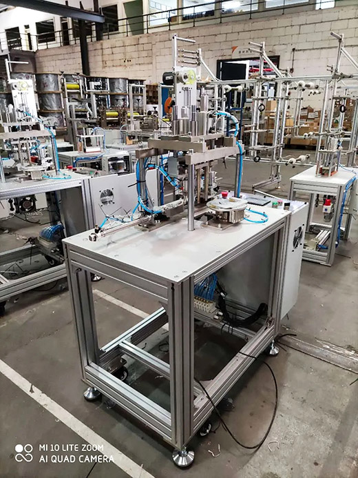 mg冰球突破KN95口罩耳带机